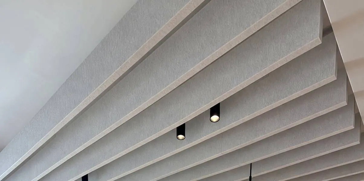 בולמי קול אנכיים תלויים ACOUBAFFLE
